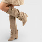 Tess | Dames Ruchedetail Puntschoen Gesp Hoge Laarzen